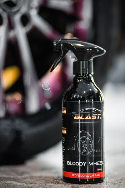 BLAST Bloody Wheel 7/10 MINIATURA